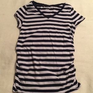 Liz Lange Maternity top size  S